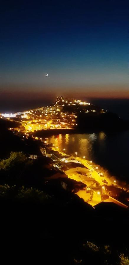 Apartamento Tra Blu E Celeste Castelsardo Exterior foto